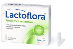 Lactoflora, Protector Inmunitario Adultos, Complemento Alimenticio con Probióticos, Vitaminas y Minerales, Refuerzo de Defensas y Energía, 30 Cápsulas