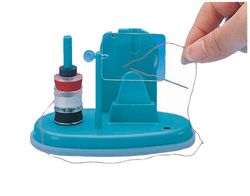 Aidapt Thread Helper for Hand and Machine Needles