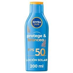 NIVEA SUN Protege & Broncea Leche Solar Activadora del Bronceado FP50 (1 x 200 ml), potenciador del bronceado resistente al agua, protección solar alta, crema solar 50 bronceadora