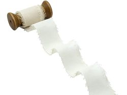 Furlanis - Crêpe Effetto Seta Sfrangiato in Chiffon, Nastro Decorativo Per Confezioni, Regali, Tessuto Italiano - Avorio, 40mm x 25 m