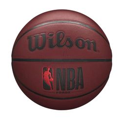 Wilson NBA Forge Series Indoor/Outdoor Basketbal - Forge, Crimson, Maat 7-29.5"