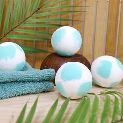 French Tendance - Bombe de Bain Moussant - Relaxation Détente - Cadeau Femme - Bien-Etre - Senteur Monoï - Bicolore - 1 x 120 grs - Ambiance Aromatherapie