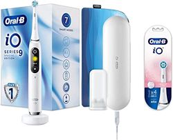 Oral-B iO9 Cepillo de Dientes Eléctrico con Mango Recargable, 1 Recambio, Cargador, Funda Magnética y Estuche de Viaje, Blanco + iO Gentle Care Recambios Cepillo de Dientes Eléctrico, Pack de 4,Blanco