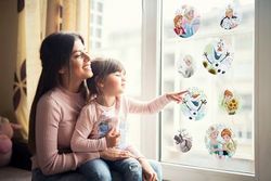 Raamafbeelding Frozen Springday Bubbles - afmetingen 30 x 30 cm, 2 vellen - raamstickers, Disney, kinderkamer, babykamer, Frozen