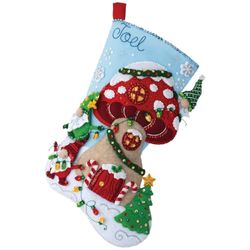 Bucilla, Gnome Christmas 45,7 cm vilten applicatiekousen maken, perfect voor doe-het-zelf vakantie naaldpunt kunst en ambachten, 89473E kabouter voor Kerstmis