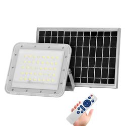 Projecteur solaire Eco 50 W 3,2 V 12 Ah idéal pour l'extérieur. Livré avec panneau solaire pour une énergie durable. Illuminez votre jardin et vos événements en plein air sans avoir besoin de