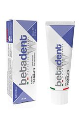 Betadent DENTIFRICO NATURAL. Działanie odkażające, przeciwzapalne, kojące i orzeźwiające. Wzmacnia dziąsła. Delikatna formuła z naturalnych ekstraktów roślinnych - Maxi 100 ml
