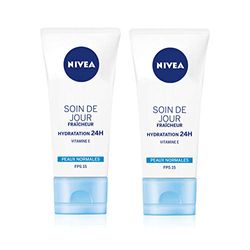 Nivea - Crema idratante per il giorno 24 ore, idratante freschezza, FPS15 (2 x 50 ml), crema idratante viso arricchita con estratto di magnolia, cura viso femminile per pelli normali