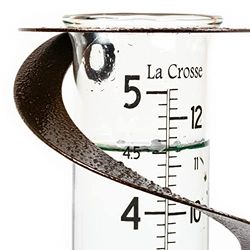 La Crosse 704-56357-INT Helix Spiral Metal Rain Gauge, martellato