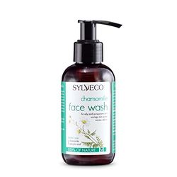 SYLVECO Gel limpiador facial de camomila para pieles sensibles, con ácido salicílico (2%) con propiedades antibacterianas, cosmética natural vegana para mujeres y hombres, tamaño 150 ml.