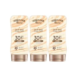 Hawaiian Tropic Silk Hydration Protective 3-pack SPF 30 skyddande solkräm med fuktgivande och vattentäta sidenband, format 180 ml.