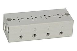 RIEGLER 106653-1099.04 - Piastra di base a 4 scomparti, M5 per mini elettrovalvole, 15 mm, 1 pezzo