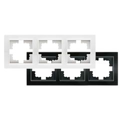 VoltShine Supporto per 3 moduli - EP Nero: un design moderno che unisce funzionalità e stile, ideale per ottimizzare l'organizzazione del tuo ufficio o casa, aggiungendo eleganza ad ogni angolo.