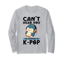 No puedo escucharte, estoy escuchando mercancía de K-pop de Kpop Penguin Manga Larga