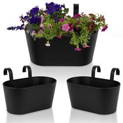 Vackra hängande blomkrukor för räcke eller staket utomhus – snyggt set med 3 däckplantor ser bra ut på alla balkonger eller verandor – utomhus planteringslådor är perfekta för att odla färska örter