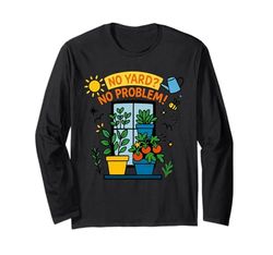 Graziosa finestra da giardino con piante in vaso e sole allegro Maglia a Manica