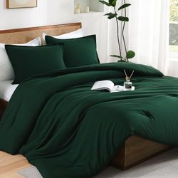 Andency Dark Emerald Green Queen Comforter Set, 3 Pieces Forest Hunter Green Boho Solid Bedding Sets, Soft Cozy Lightweight Down Alternative All Season Bed Set