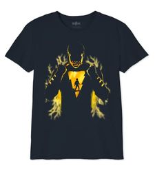 dc comics BOSHAZMTS001 T-shirt "Electrified Shazam" voor jongens, marineblauw, maat 14 jaar, Marine., 14 Jaren