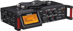 TASCAM Registratore audio portatile a 4 canali per video filmatore, 4 ingressi combo XLR/TRS, 2 microfoni interni, limitatore, filtro HP (DR-70D)