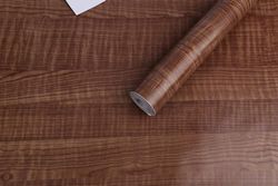 BUVU Lámina Adhesiva para Muebles, Aspecto de Madera, Papel Pintado Autoadhesivo, 45 cm x 300 cm, marrón, Vintage, a Rayas, Resistente al Agua, para Muebles, Paredes, armarios, mesas de Cocina