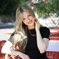 Inspired By Natural Image Wigs, Influence Creamy Glow