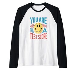 Insegnante del giorno del test, sei più di un punteggio del Maglia con Maniche Raglan