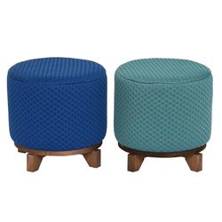 REPOSAPIES POLIESTER MADERA 30X30X30 2 SURT.