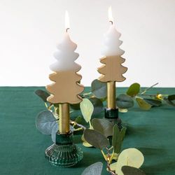 Lot de 2 Bougies en Forme de Sapin de Noël | Blanc et Doré pour Table à Manger ou Cheminée | - Décoration d'Intérieur, Remplissage de Bas
