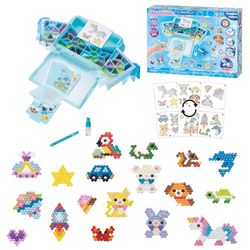 Aquabeads - Mon Grand Atelier de création - Kit de Loisirs créatifs - Activité Manuelle Enfants en Toute autonomie - Coffret de Perles Qui collent avec de l'eau - Jouet Enfant 4 Ans et + - 31775