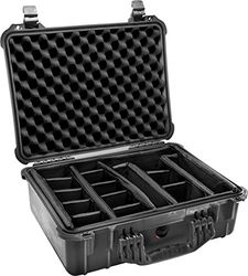 PELI 1520 skyddslåda i polypropylen, IP67-vattentät, 24 liters kapacitet, tillverkad i Tyskland, med stoppade avdelare, svart