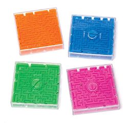 Baker Ross AW502 3D Maze Games (Pack of 4), Assorted