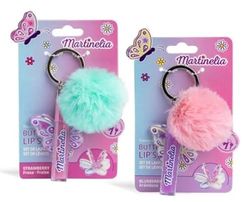 MARTINELIA – Duo Baume & Gloss Papillon Avec Porte-clés Pompon Pour Enfant – Set 2 En 1 - Baume A Lèvres Et Gloss Pour Fille - Cadeau Idéal Fille - Modèle Aléatoire (Myrtille, Fraise) - 1 Unité