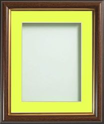 Frame Company Eldridge Mahogany Photo Frame with Lemon Bon Bon Mount, 20x16 for 15x10 inch, fitted with perspex