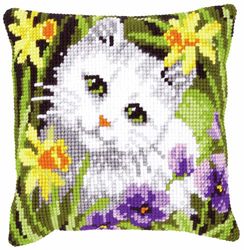 Vervaco Cross Stitch Kit: Cushion: White Cat in Daffodils, Cotton, NA, 40 x 40cm