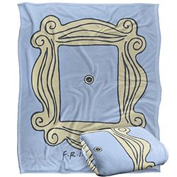 FRIENDS Silky Touch Super Soft Throw Blanket, 152 x 127 cm