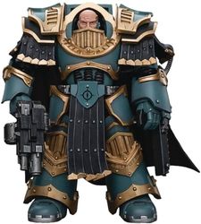 Warhammer The Horus Heresy statyett 1/18 Sons of Horus Legion Praetor in Cataphractii Terminator Armour 12 cm