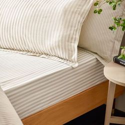 The Linen Yard Hebden Fitted Sheet, Natural, King