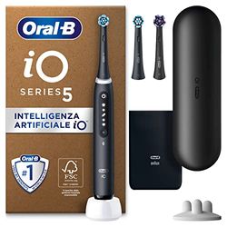 Oral-B Spazzolino Elettrico Ricaricabile iO 5N, Sensore di Pressione, Intelligenza Artificiale, 5 Modalità di Spazzolamento, 3 Testine, 1 Spazzolino, 1 Custodia da Viaggio, Nero, Idea Regalo