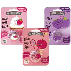 The Fruit Company - Bálsamos Labiales Kiss My Lips. Hidratan y reparan con Karité y Vit.E. Fórmula sin aceite mineral. Latas divertidas de 10 gr cada una. Pack de 3 uds.