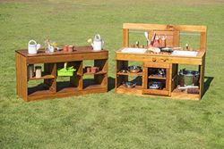 Outdoor Kitchen Unit and Bench