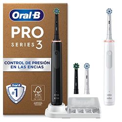 Oral-B Pro 3 3900N Cepillos de Dientes Eléctricos (Pack de 2) con Mango Recargable y 2 Cabezales de Recambio, Diseñado por Braun, Regalos Orginales - Negro y Blanco