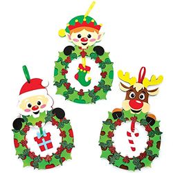 Baker Ross FX214 Kerstmis Hulst en Bessen Krans sets - Pak van 3, Kerstversiering Kinder Knutselpakketten, Schuim Kerstkrans
