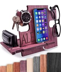 Docking Station in Legno Personalizzata – Organizer Comodino per Smartphone, Orologio e Portafoglio – Regalo Perfetto per Uomo