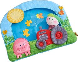 HABA- Cerdo 305222-Alfombra de Juegos para bebés (a Partir de 6 Meses), diseño de Granja, Color Azul, Medium (305222)