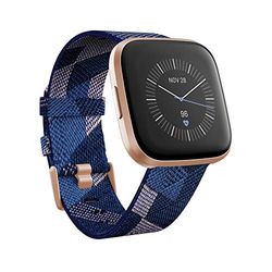 Fitbit Versa 2, Special Edition, gezondheids- en fitnesssmartwatch met Alexa-spraakbediening, slaapindex en muziekfunctie, inclusief extra band in nachtblauw, marineblauw/roze