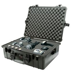 PELI 1600 recipiente de transporte grande resistente à água, ao pó e aos impactos, IP67 estanque, capacidade 46 L, fabricado na Alemanha, com espuma personalizável, cor preta