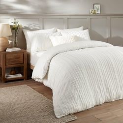 Duvet Day Harrison Stripe Duvet Cover Set – Minimal Tufted Design with Soft-Touch Fabric and Easy-Care Finish (White - Double)