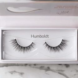 Mariana Zambrano - Pestañas Postizas Medianas - Humboldt - Fácil Aplicación y Reutilizables - Acabado Natural para Realzar la Mirada - 7 Modelos Disponibles