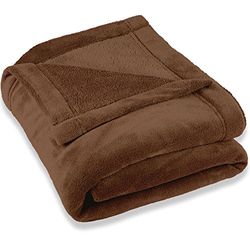 CelinaTex Wollige knuffeldeken, 150 x 200 cm, bruin, deken, bank, warme woondeken, zacht, microvezel, fleece, Oeko-Tex, Montreal