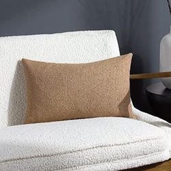 Hoem Selene texturerad boucle fjäder rik fylld kudde